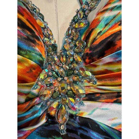 Stunning Tony Bowls Paris Beaded Prom or Formal Gown – Sparkly & Elegant! ✨👗 - Picture 3 of 16